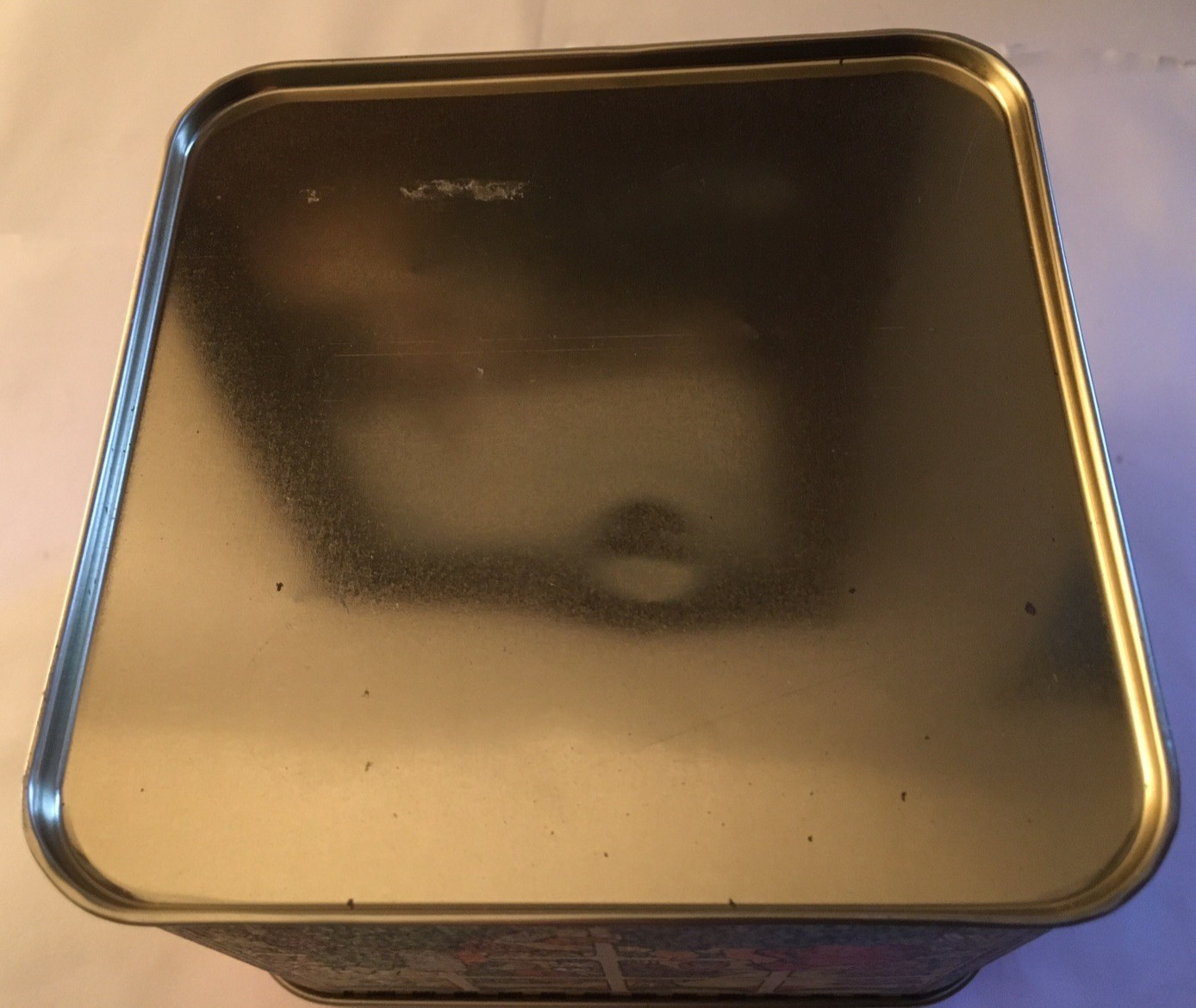 Vtg Potpourri Press Christmas Holiday Window Shopping with Kids Square Metal Tin