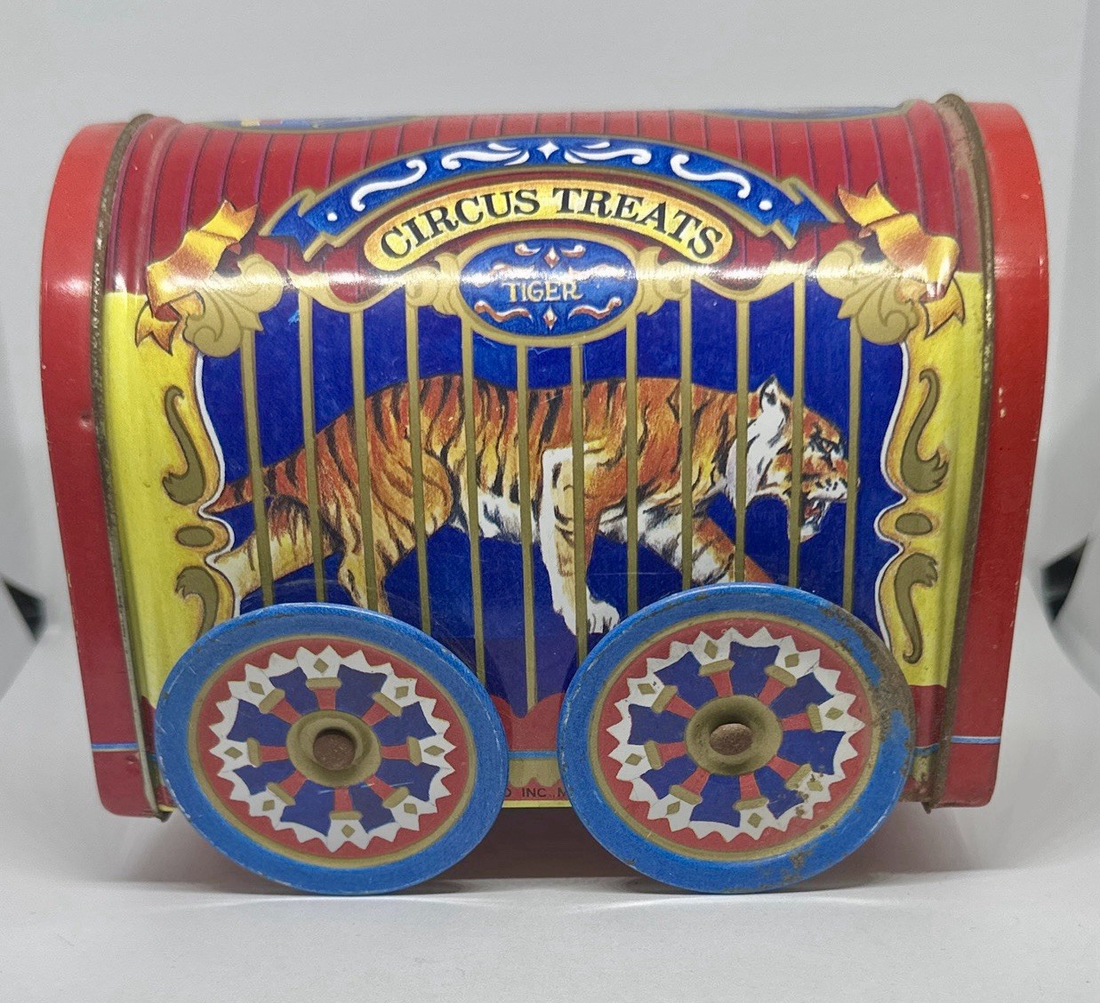 Vintage Giftco Inc. Circus Treats Tin Wagon w/ Moveable Wheels