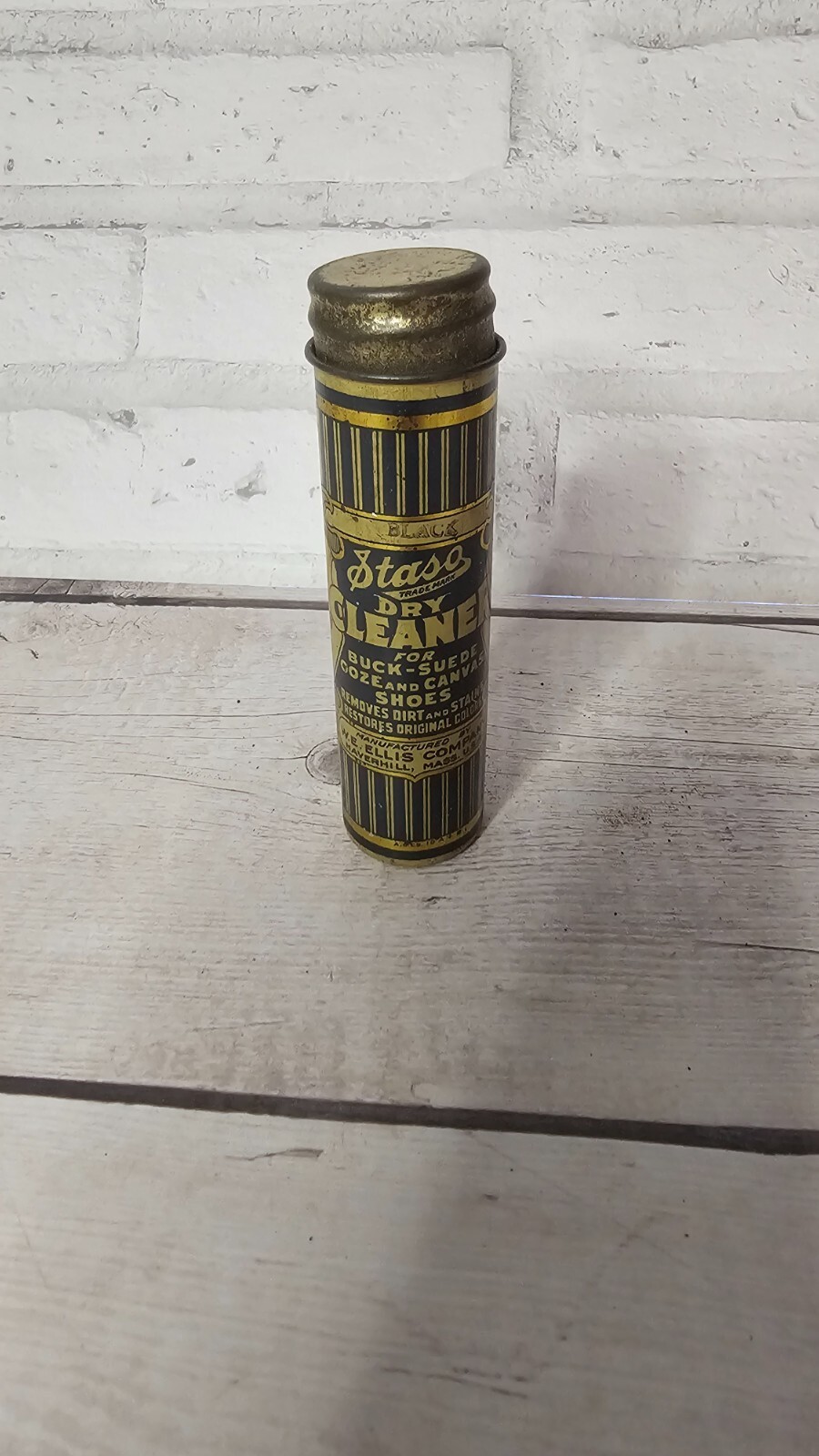 VINTAGE STASO DRY CLEANER FOR SHOES TIN CAN – W.E. ELLIS CO.